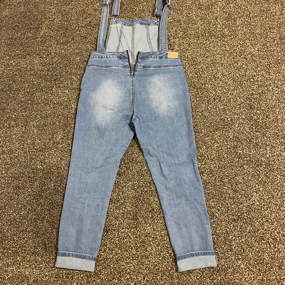 Light blue overalls - Picture 3 of 3